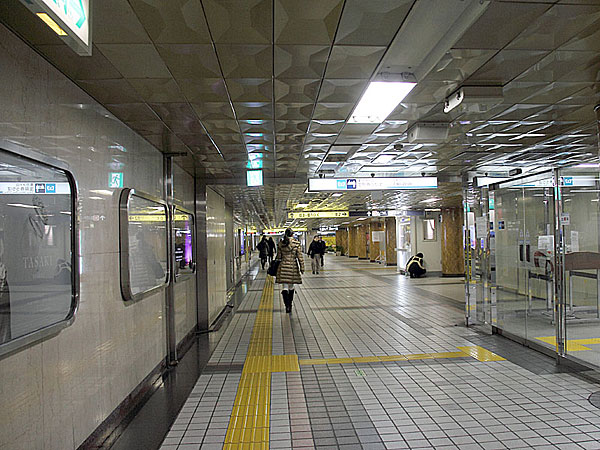 Токийское метро bellat