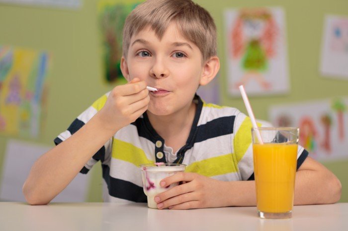Американские ученые доказали пользу йогурта для детей