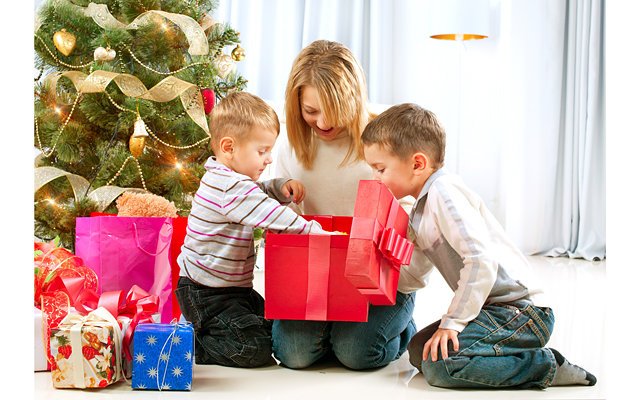 Что подарить детям на Новый Год?