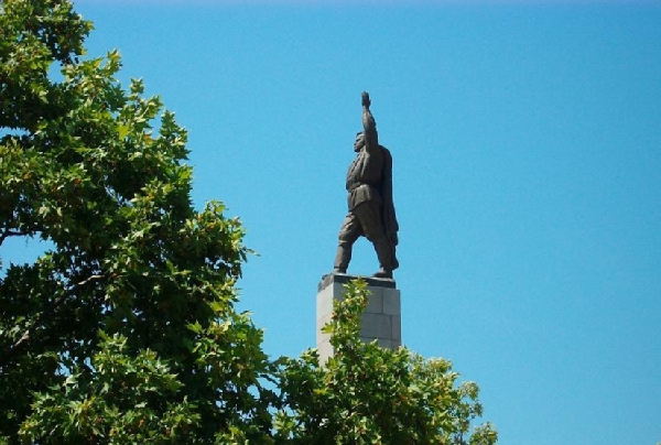 "...Стоит над горою Алеша..." Памятник советскому солдату Алеше в г.Бургас (Болгария) Katany