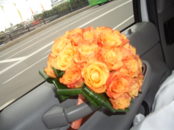 Оранжевые розы Чехов@
