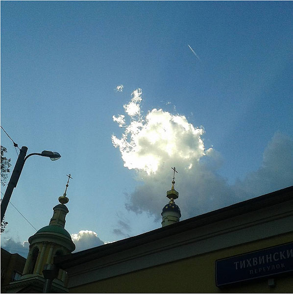 Облако над храмом Тихвинской иконы Божьей Матери.   Nepaprika
