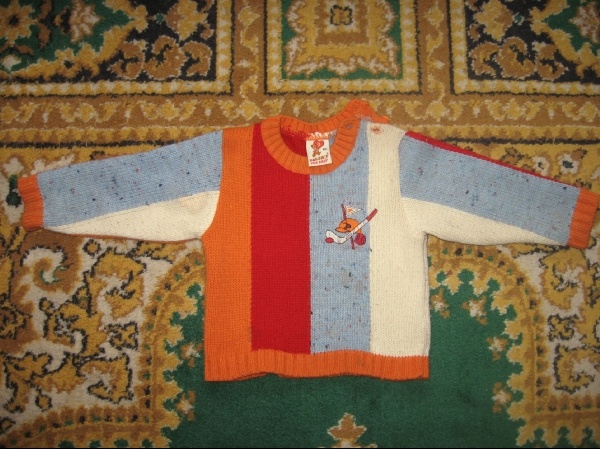 вязанный свитерок катенок2