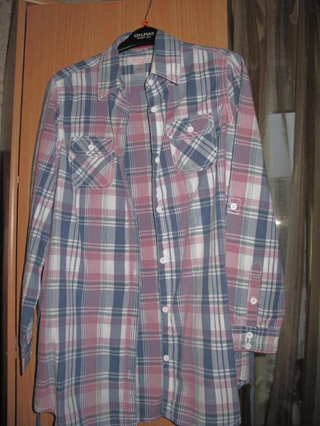 Рубашка Mothercare , р-р 10ка (44-46)
Сзади на завязках, можно носить на любом сроке беременности.
Цена 650 руб.