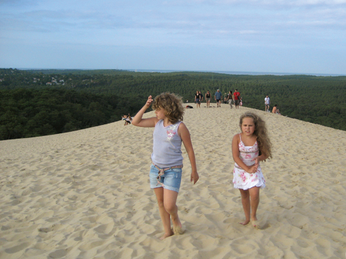А вы катались с такой огромной песчаной горки? (Dune de Pyla, Франция) eny