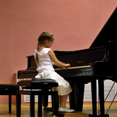 Мечтаю о том, чтобы дочка любила музыку и получала от нее удовольствие.... Irrinka