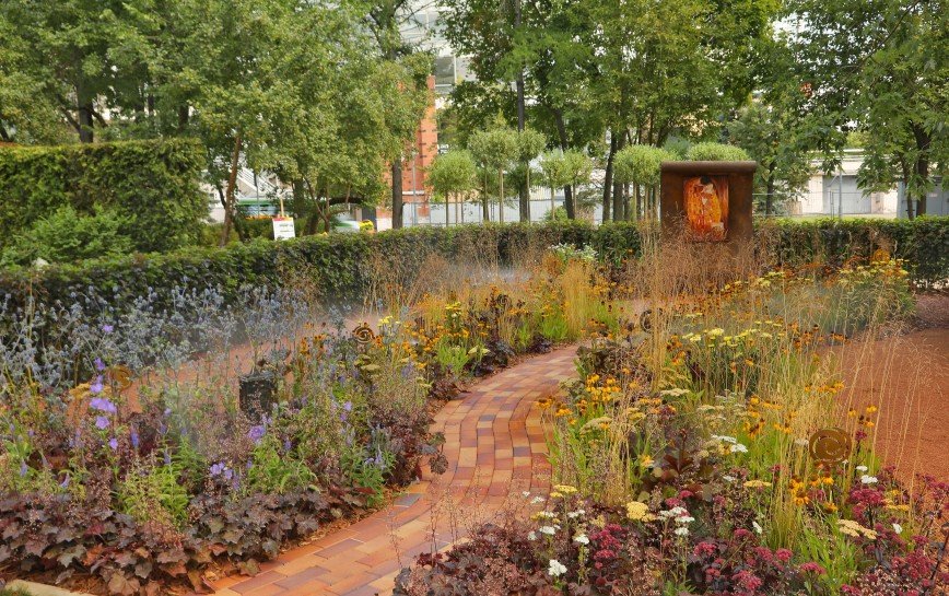 Рай на даче: советы ландшафтного дизайнера, как создать современный сад на 6 сотках 