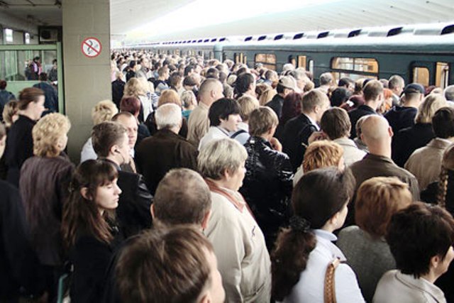 Пассажиров московского метро эвакуировали с фиолетовой ветки