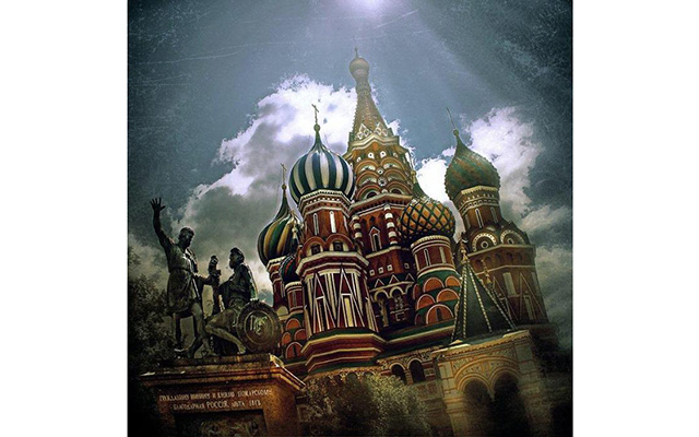 Москва в фотоманипуляциях Андрея Обрывалина