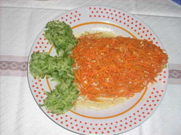 Салат "Морковка - любимое лакомство зайчика" kat0310