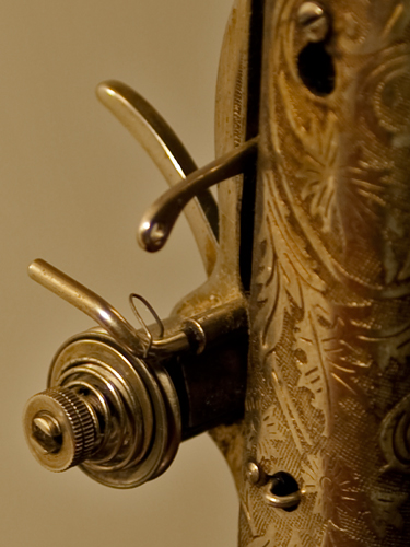 Элемент одной из древнейших жительниц планеты Железяка - подольской швейной машинки 1930 года выпуска. Joan