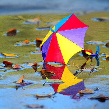 Зонт из цветной бумаги. AVA