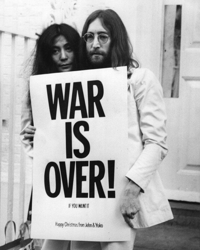 Отношения Джона Леннона и Йоко Оно лягут в основу нового фильма