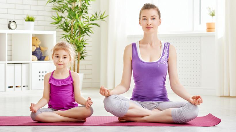 Практика детской йоги зародилась в США в конце 90-х годов