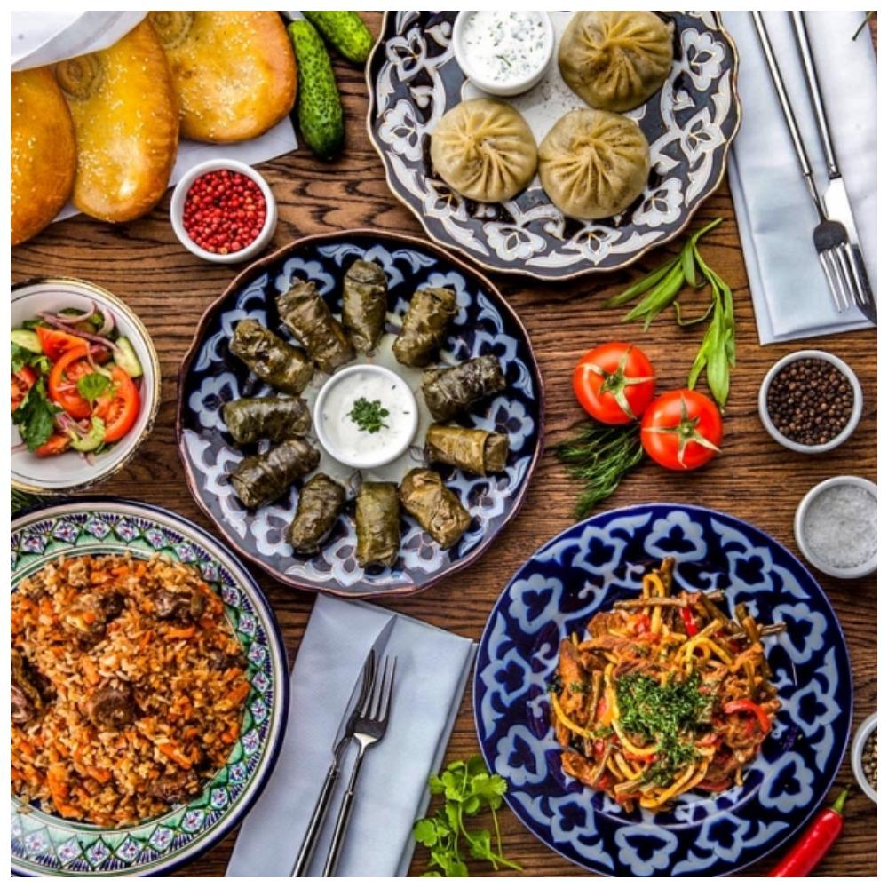 Плов и еще 3 блюда узбекской кухни 
