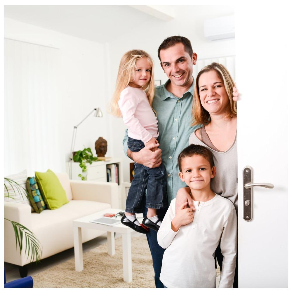 Дом vs квартира: что выбрать для молодой семьи с двумя детьми
