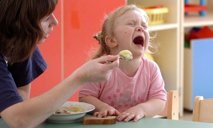 Что же все-таки делать, если ребенок отказывается от еды?