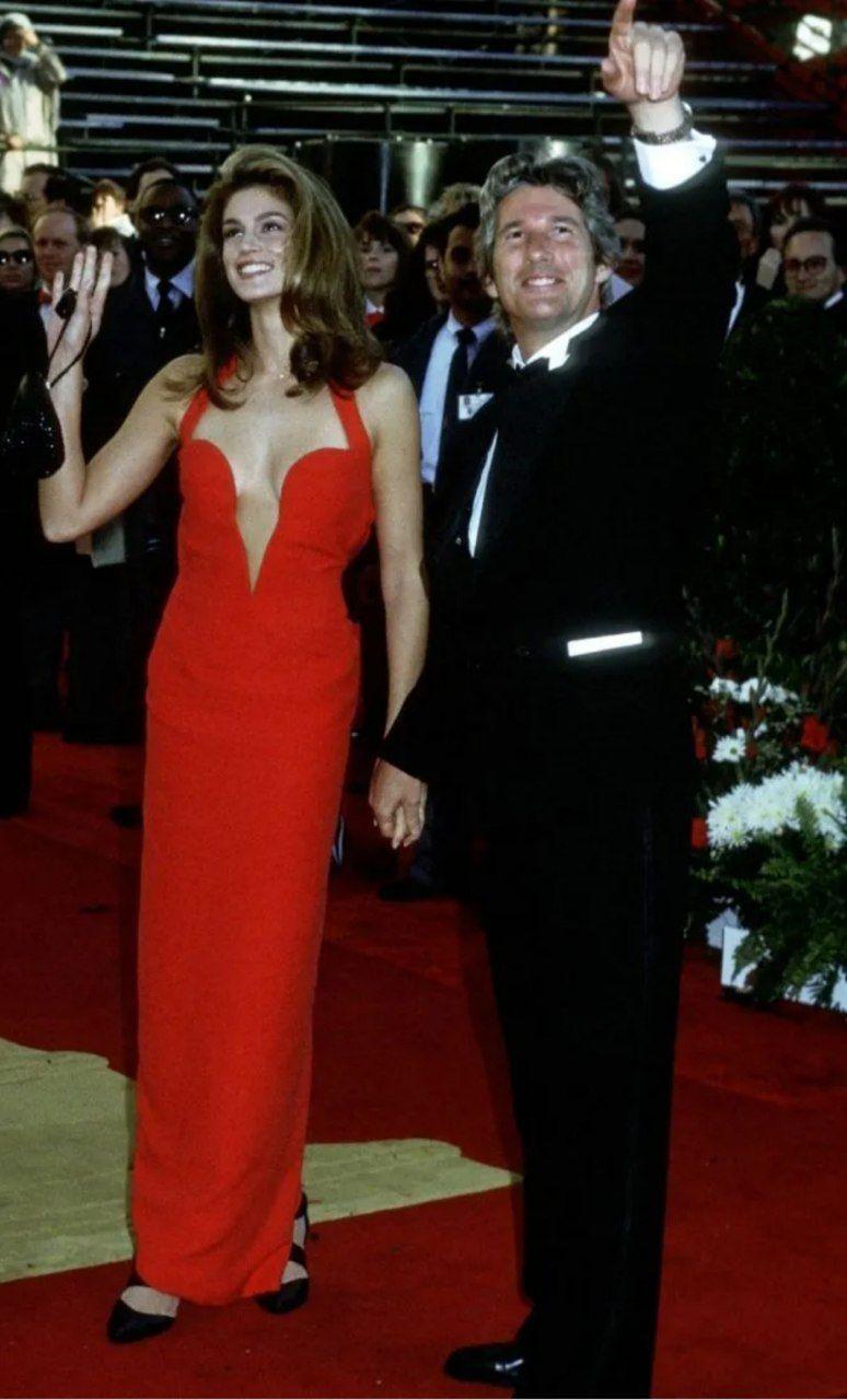 Синди Кроуфорд на церемонии Oscar, 1991