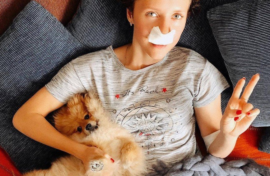 «Экс-ранетка» Елена Третьякова исправила носовую перегородку
