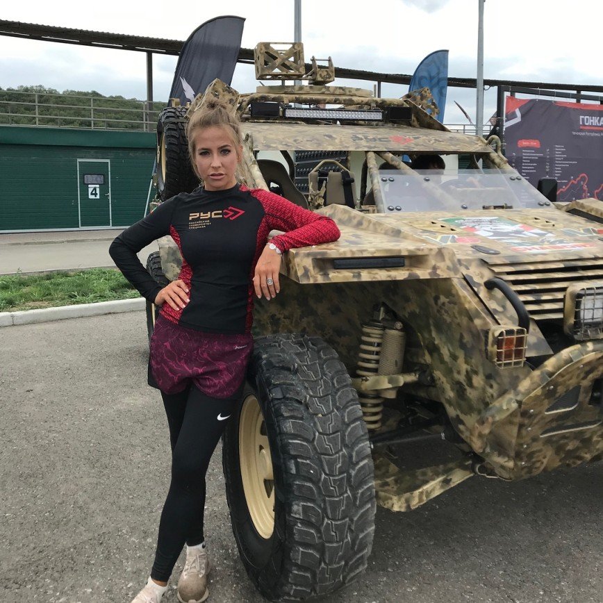 Юлия Барановская прошла обучение от университета спецназа