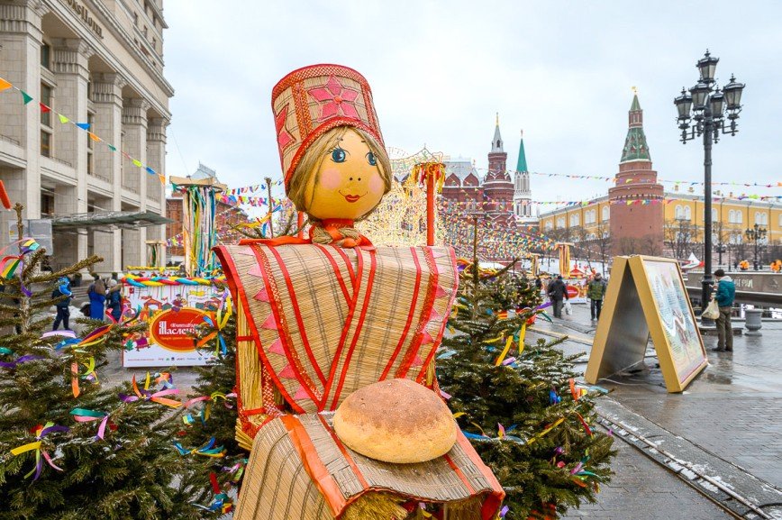 Блины, игры, зрелища: в столице начнется "Московская Масленица"