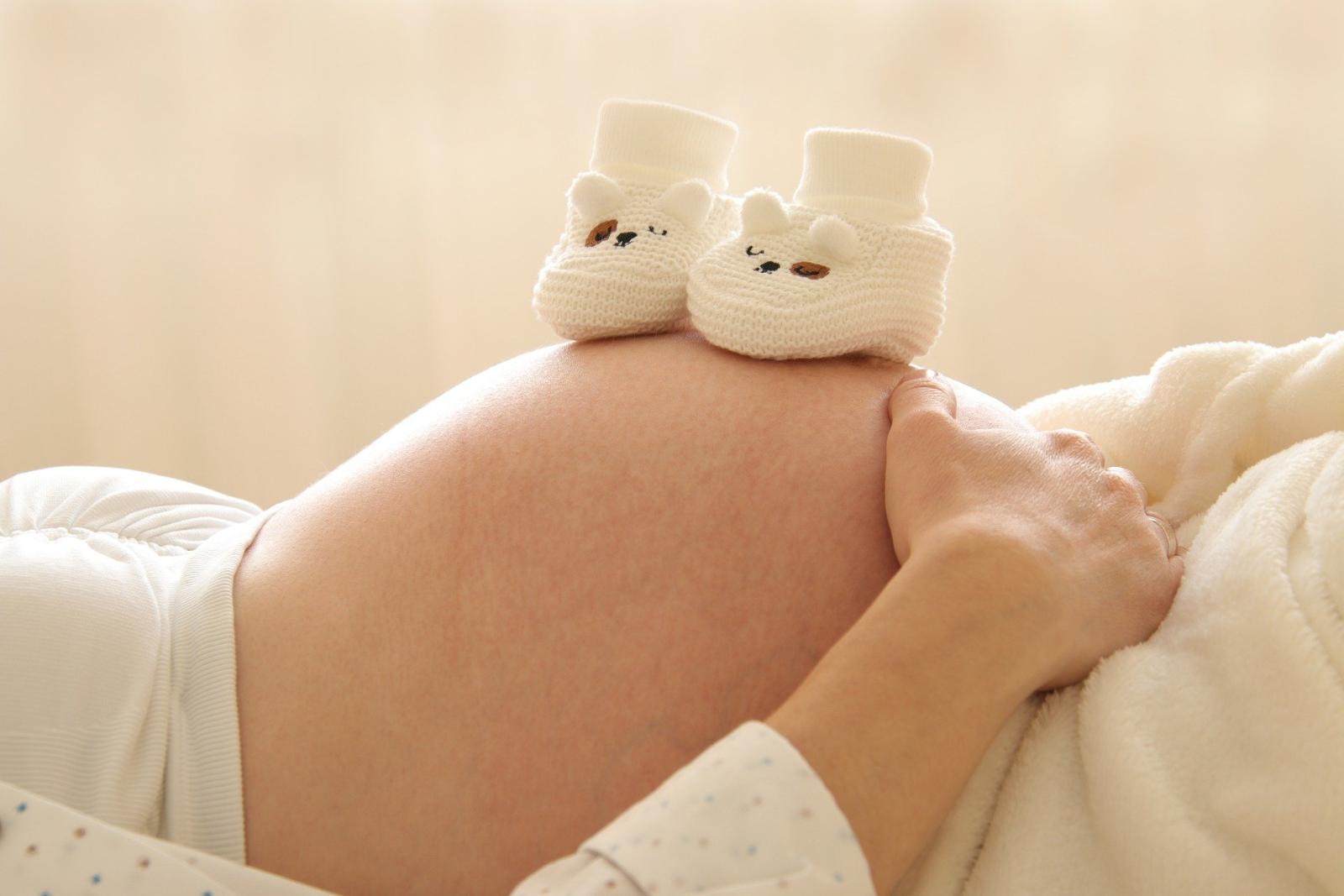 Материнство = счастье? Что удерживает женщин от рождения ребенка