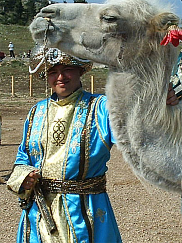 Национальный костюм жителя ближнего востока  saper