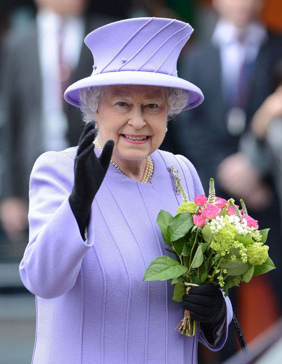 В СМИ появилась информация о тяжелой болезни королевы Елизаветы II