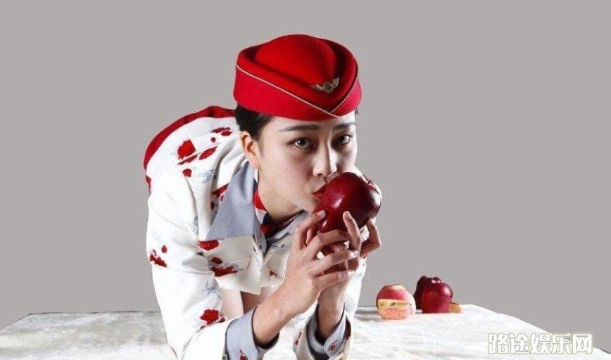 Зацелованные яблоки от китайских стюардесс