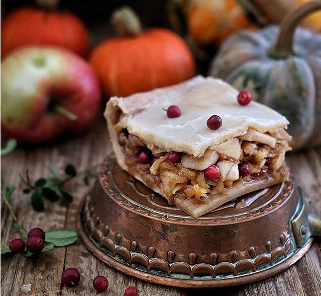 Райская осень: рецепты блюд с яблоками от Инны Щербаковой