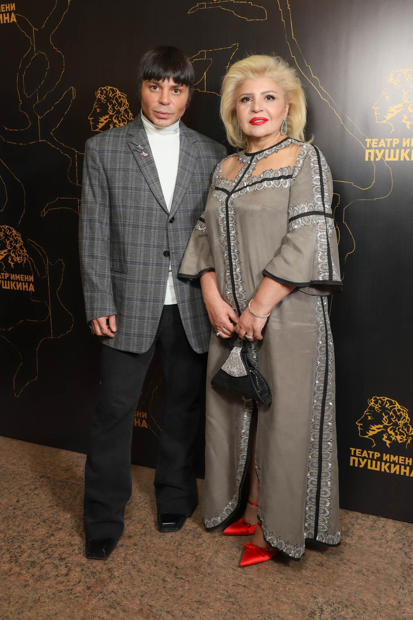 Александр Арутюнов с мамой