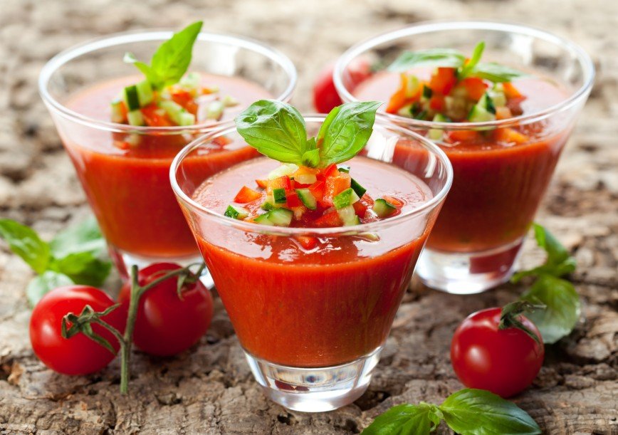 Холодный томатный суп гаспачо: готовим по рецепту супруга Тутты Ларсен